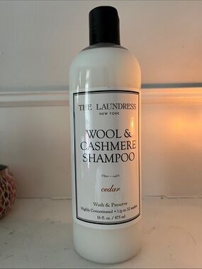 The Laundress Wool & Cashmere Shampoo Cedar scent -NWT and sealed